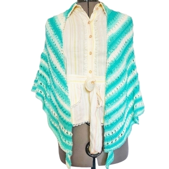 Handmade Striped Shawl Seafoam Green & White OSFM - Picture 2 of 5